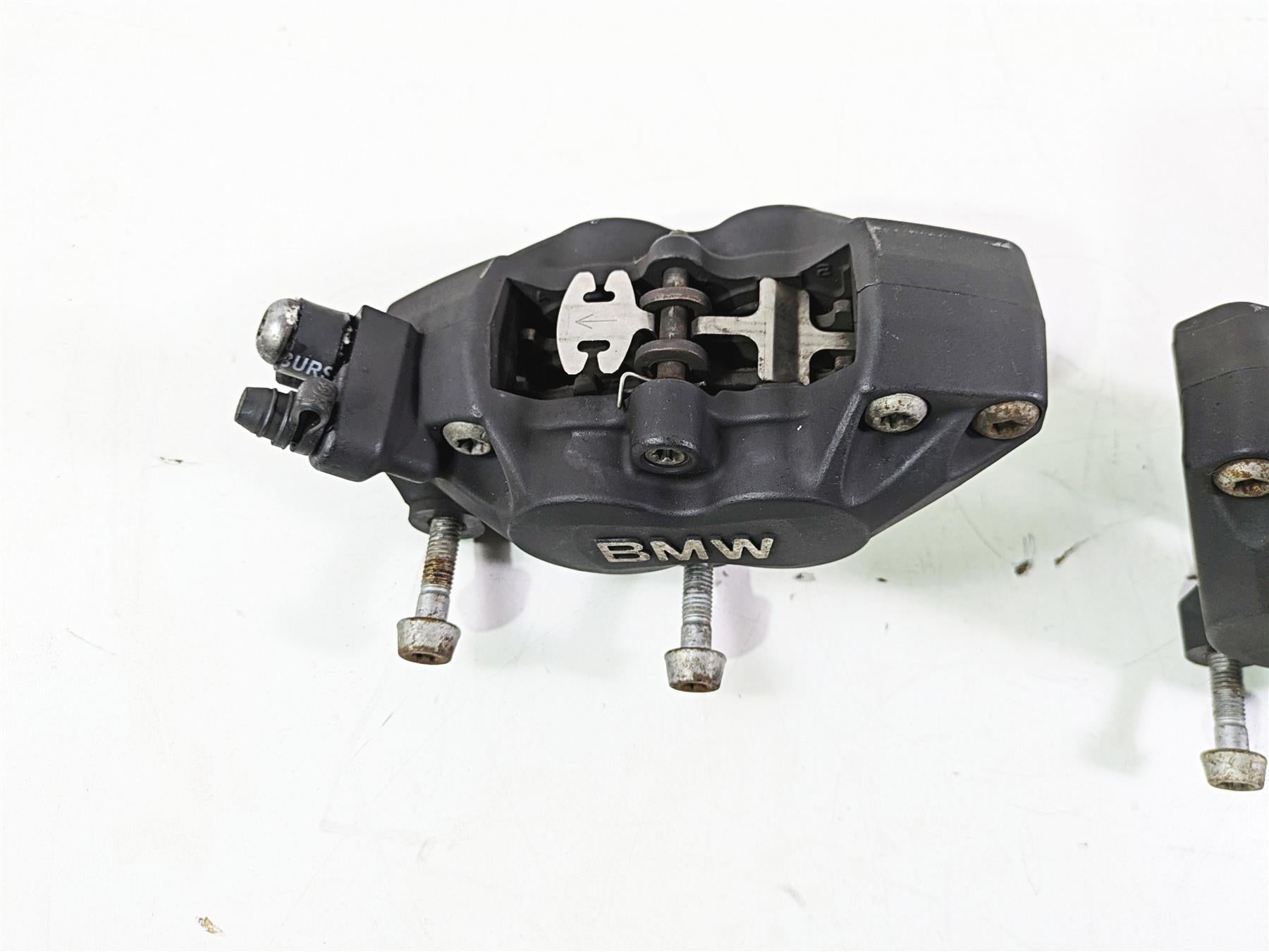 2009 BMW R1200RT K26 Brembo Front Brake Caliper Set 34117711438 34117711439 {{ shop.shopifyCountryName }} - Mototech271