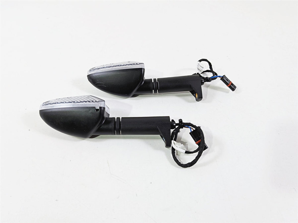 2019 BMW R1250GS K50 Front Blinker Turn Signal Set 63138534355 63138534354 {{ shop.shopifyCountryName }} - Mototech271