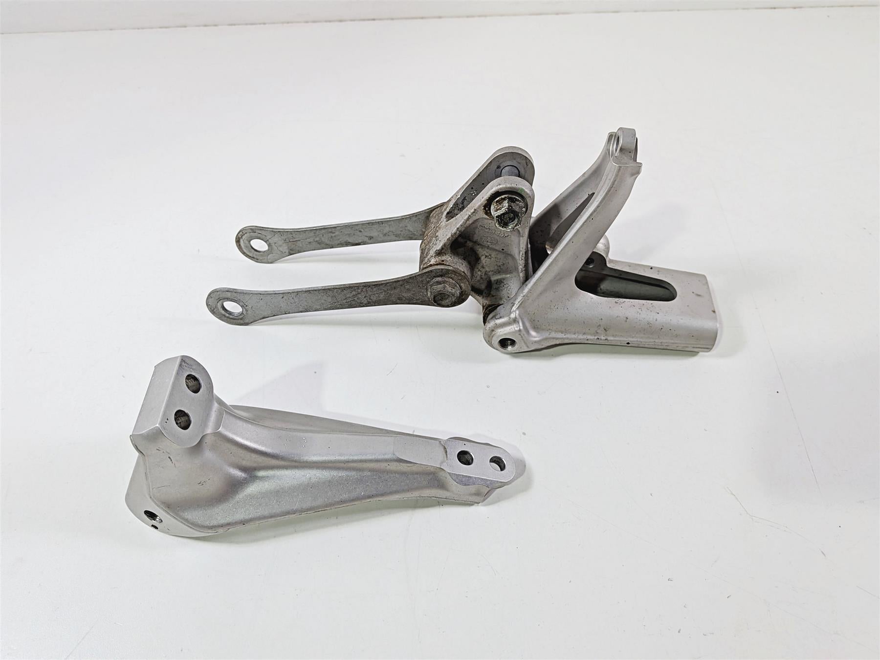 2023 Ducati Streetfighter V4 Rear Shock Linkage Rocker Arm Dogbone 8291G911BA-Mototech271