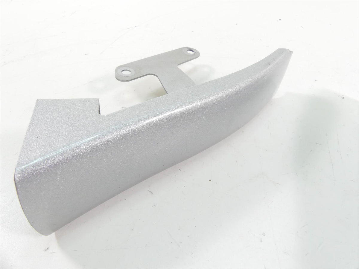 2009 Harley FLHTCU SE4 CVO E-Glide Fender Saddlebag Trim Filler Set 91638-09CZB {{ shop.shopifyCountryName }} - Mototech271
