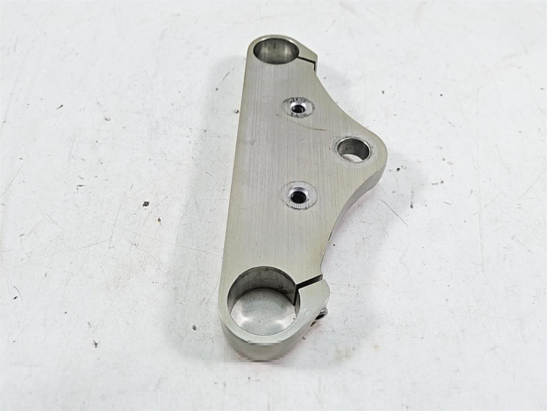 1997 Kawasaki VN1500 Vulcan Upper Triple Tree Steering Clamp 44039-1260 {{ shop.shopifyCountryName }} - Mototech271