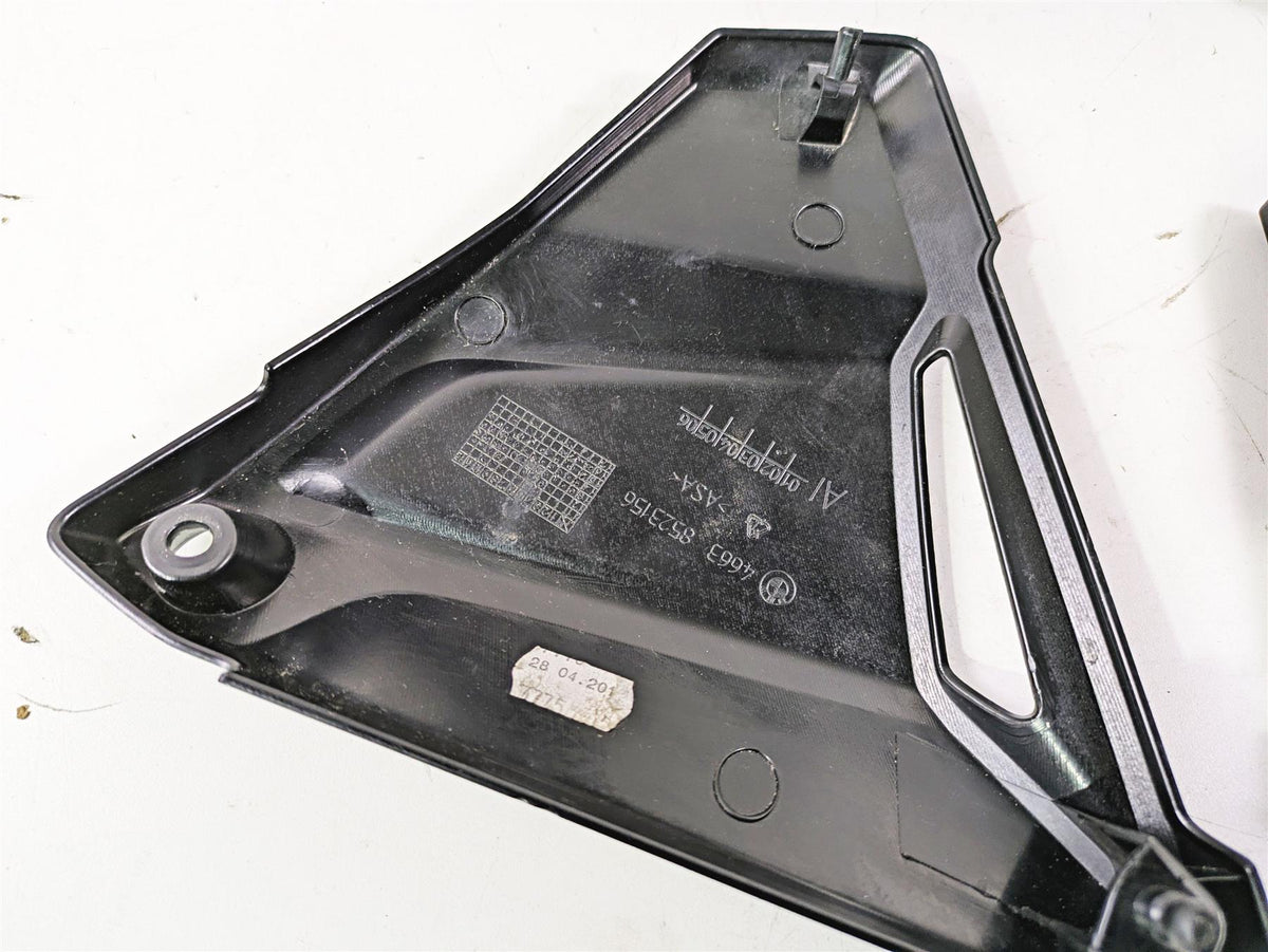 2019 BMW G310GS K02 Left Main Cover Fairing Emblem Set 46638560417 {{ shop.shopifyCountryName }} - Mototech271