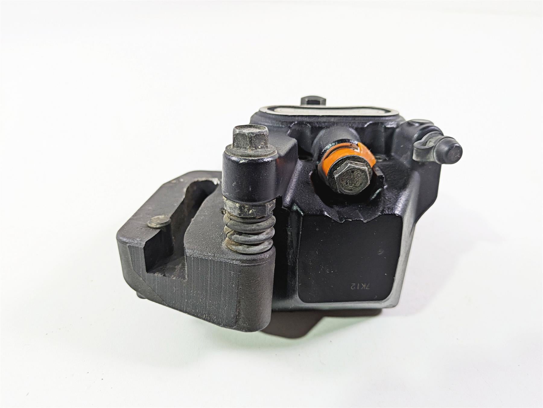 2018 Harley FLHCS Softail Heritage 115th Rear Brake Caliper & Bracket 41300192 {{ shop.shopifyCountryName }} - Mototech271