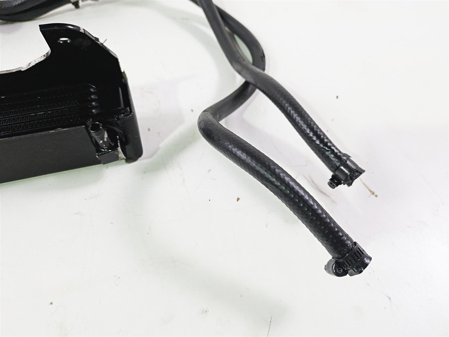 2001 Harley Touring FLHX Street Glide Oil Cooler & catch Breather Pan Set 928-567-5245 {{ shop.shopifyCountryName }} - Mototech271