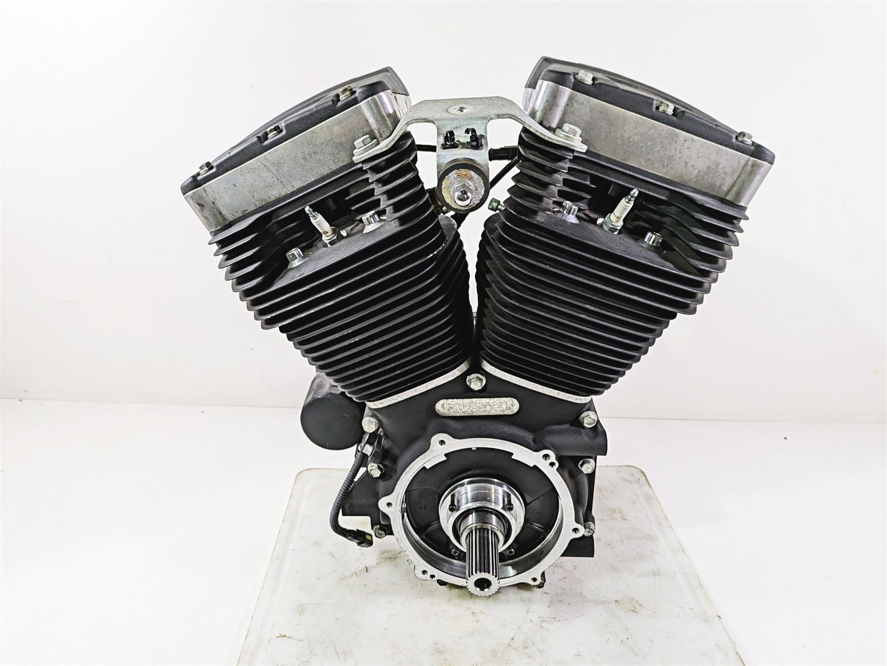 2017 Harley Dyna FXDB Street Bob Running 103ci Engine Motor 19k -Video 16200261 {{ shop.shopifyCountryName }} - Mototech271