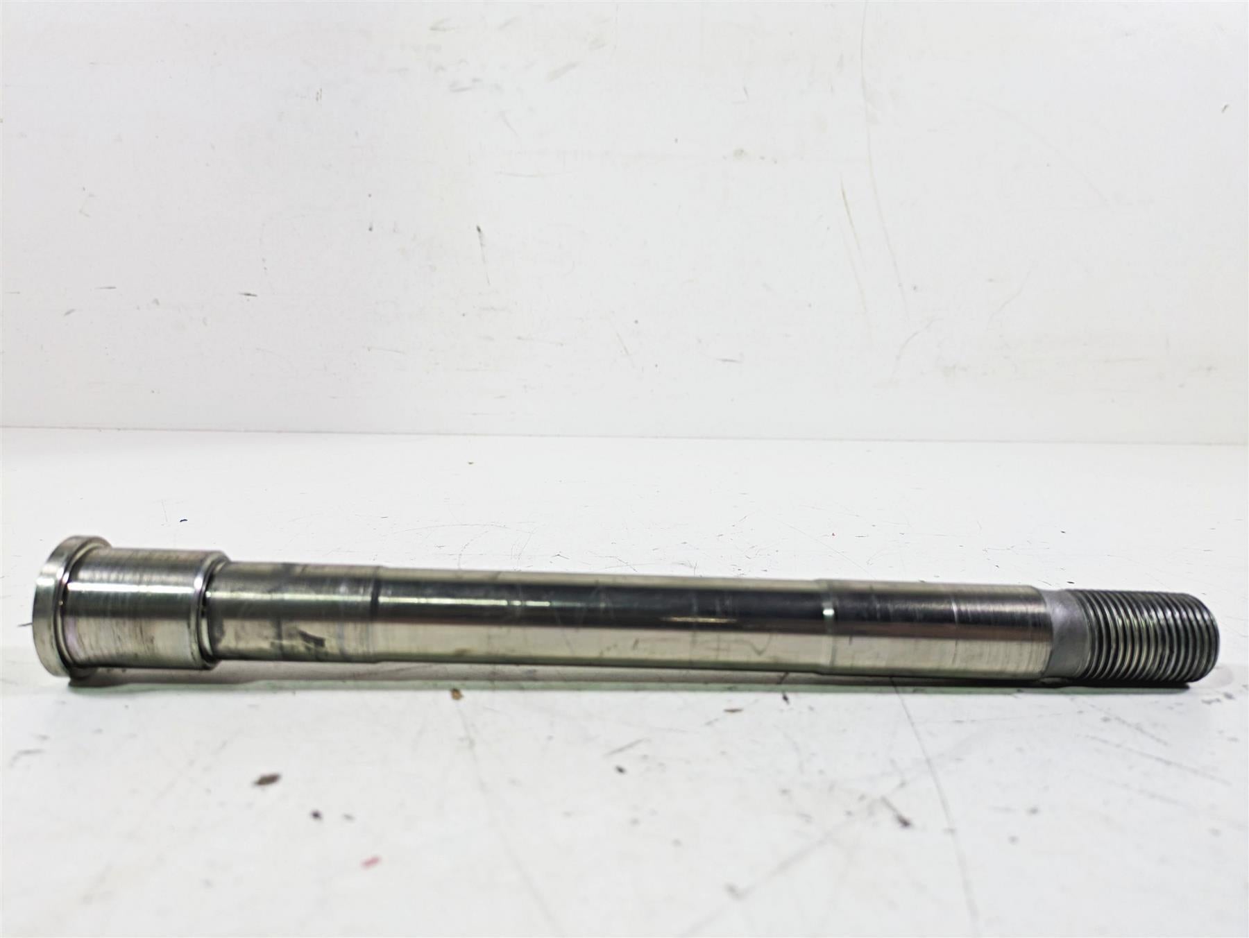 2019 Harley FLHCS Softail Heritage Front Wheel Spindle Axle 43000080 {{ shop.shopifyCountryName }} - Mototech271