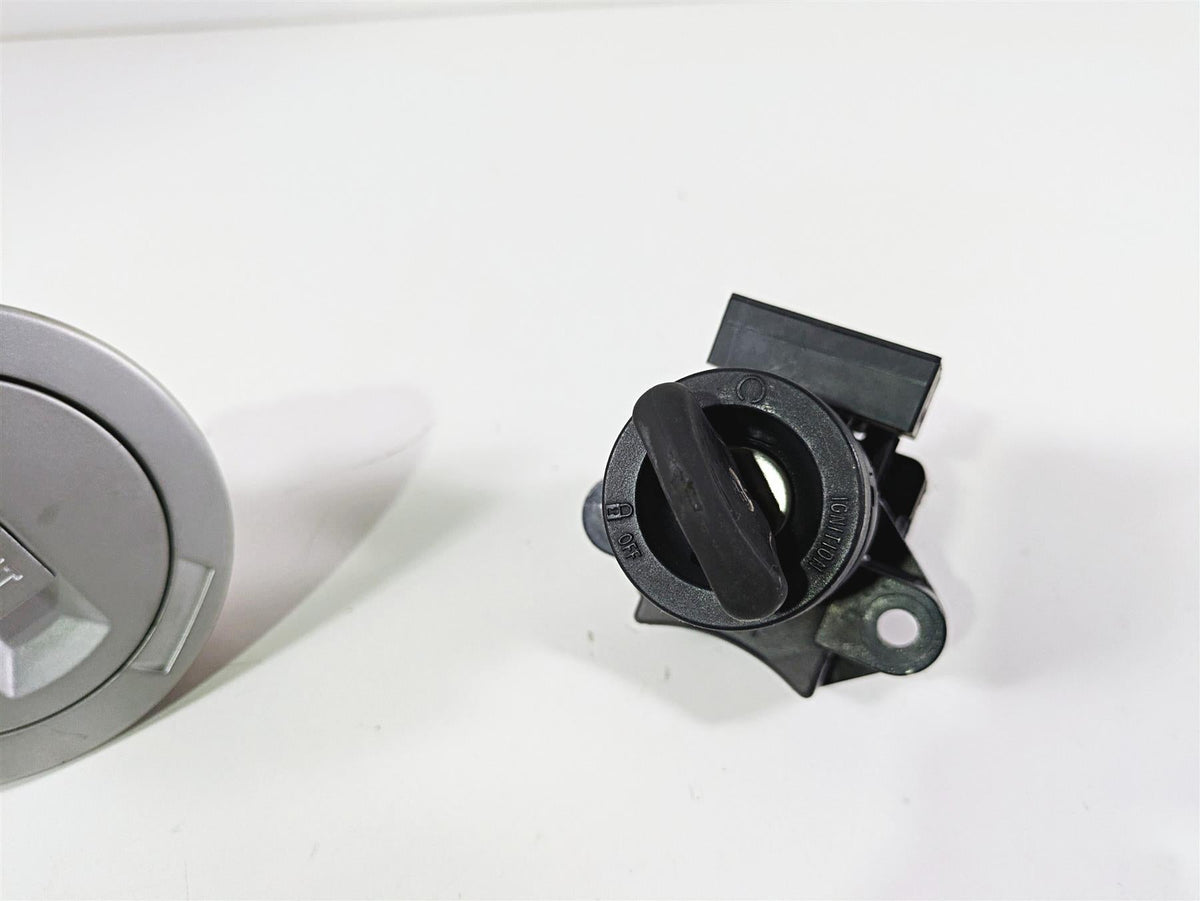 2017 BMW F800GS Adv K75 Cdi Ignition Switch Key Lock Set 13618562426 51257700072 {{ shop.shopifyCountryName }} - Mototech271