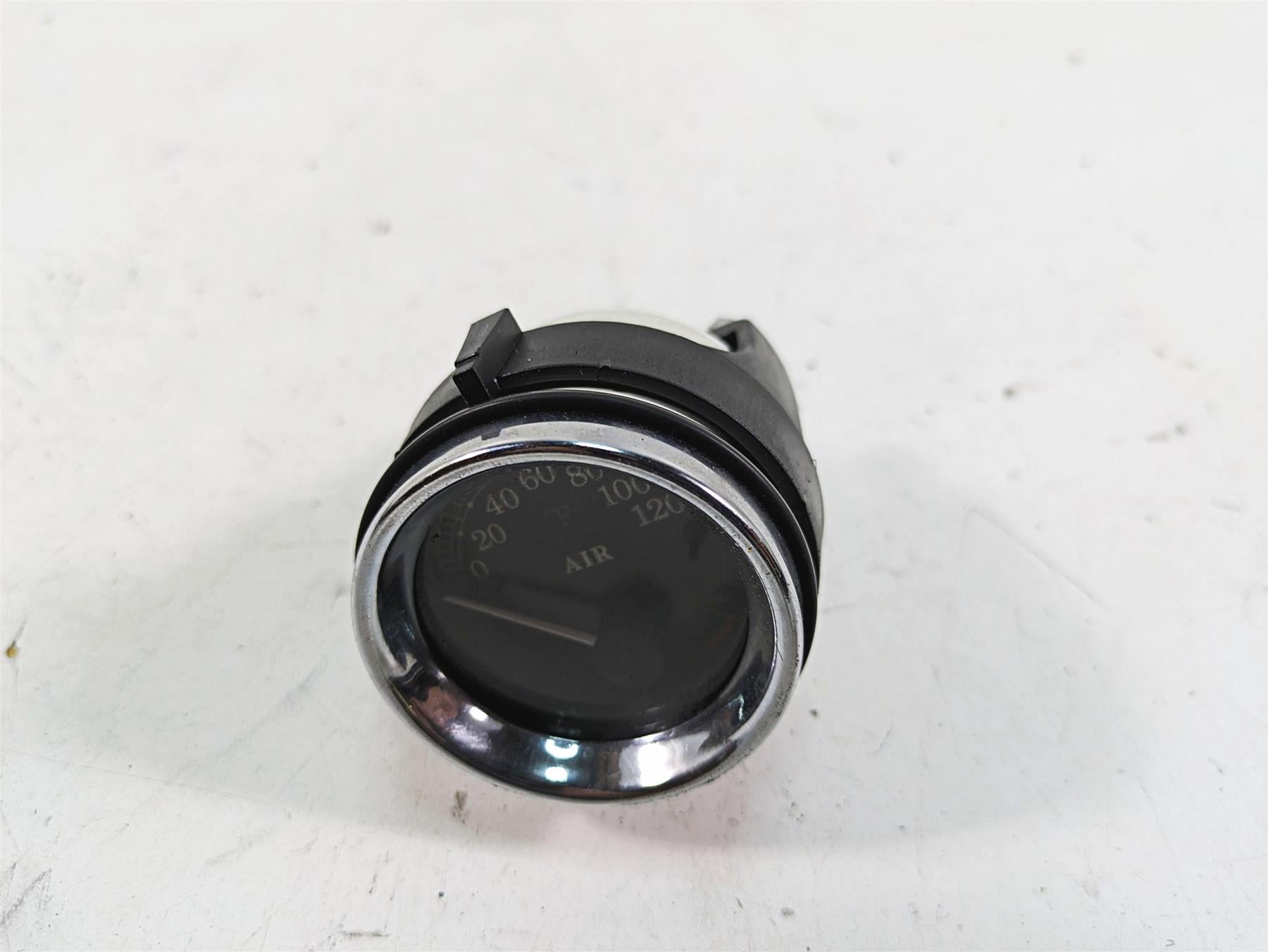 2010 Harley Touring FLHTCU Electra Glide Air Temp Temperature Gauge 75109-96C {{ shop.shopifyCountryName }} - Mototech271