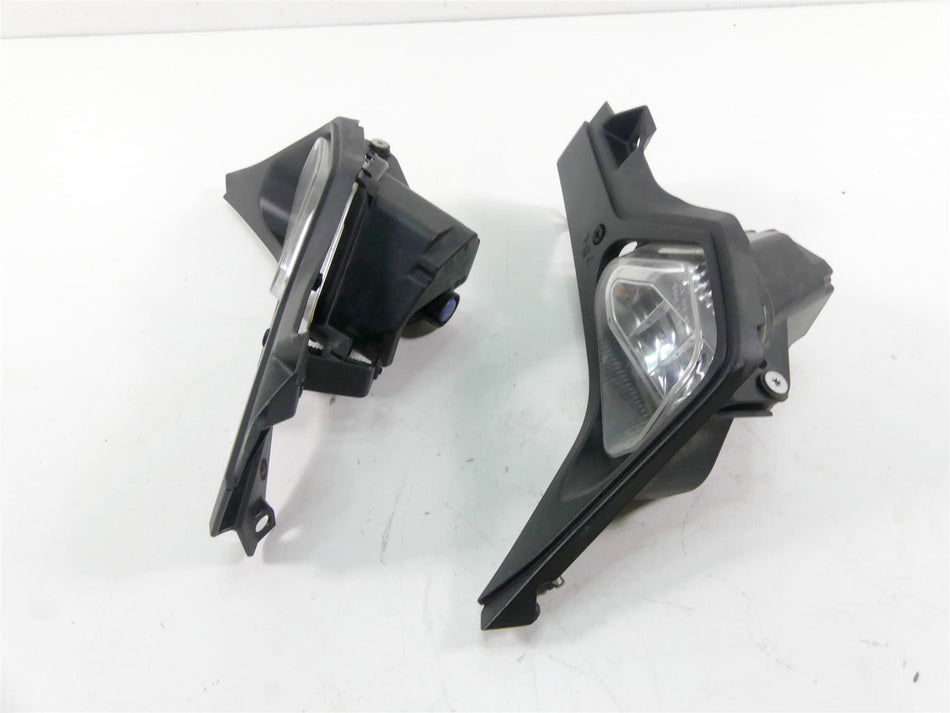 2015 KTM 1290 Adventure Front Left Right Cornering Light Set 60414008000 {{ shop.shopifyCountryName }} - Mototech271