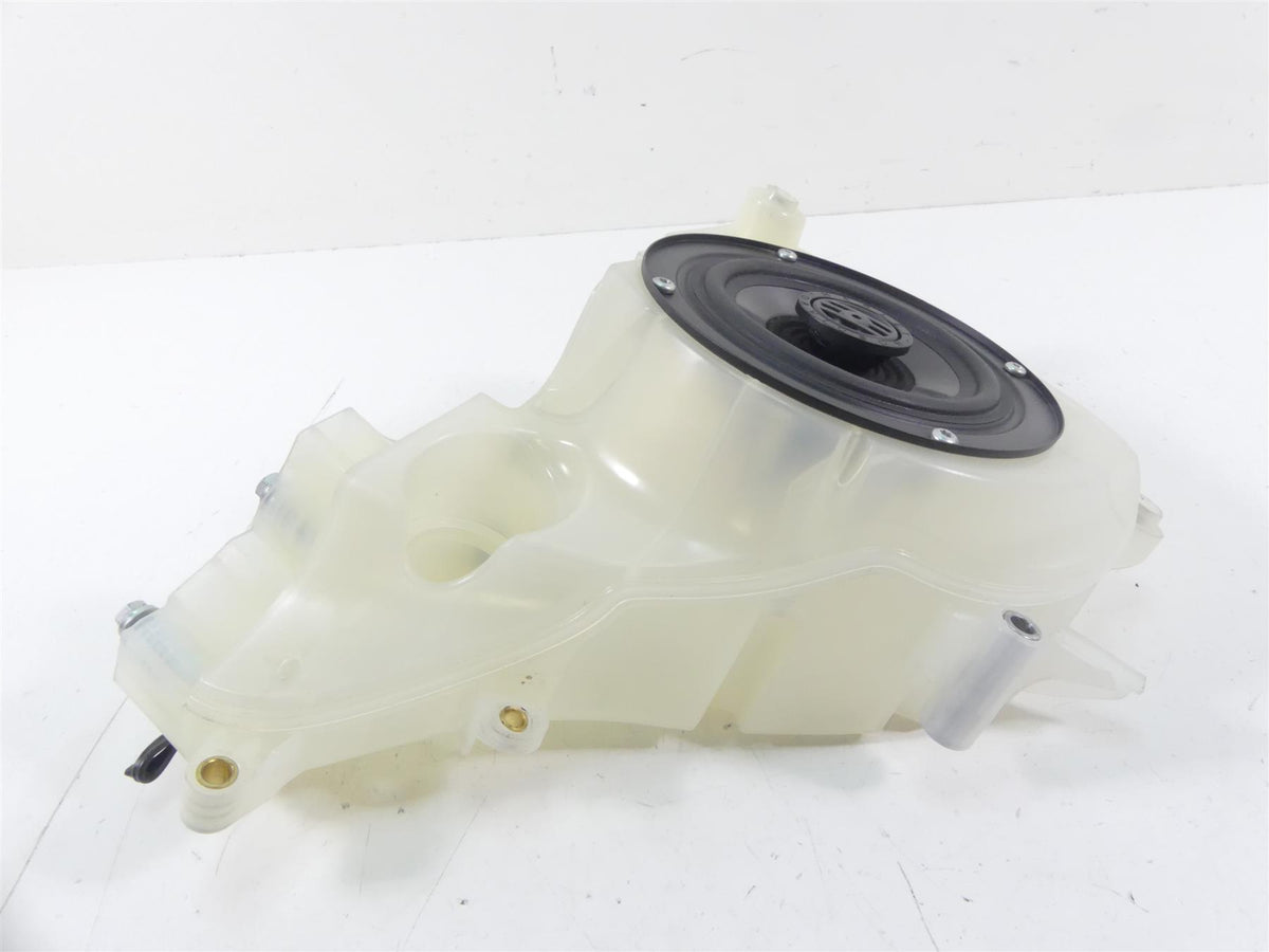 2014 Harley Touring FLHX Street Glide Front Right Speaker & Housing 57000175 {{ shop.shopifyCountryName }} - Mototech271