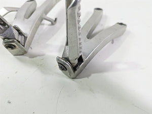 2017 Honda CBR600RR Rear Passenger Footpeg Set 50750-MFJ-D00 50760-MFJ-D00