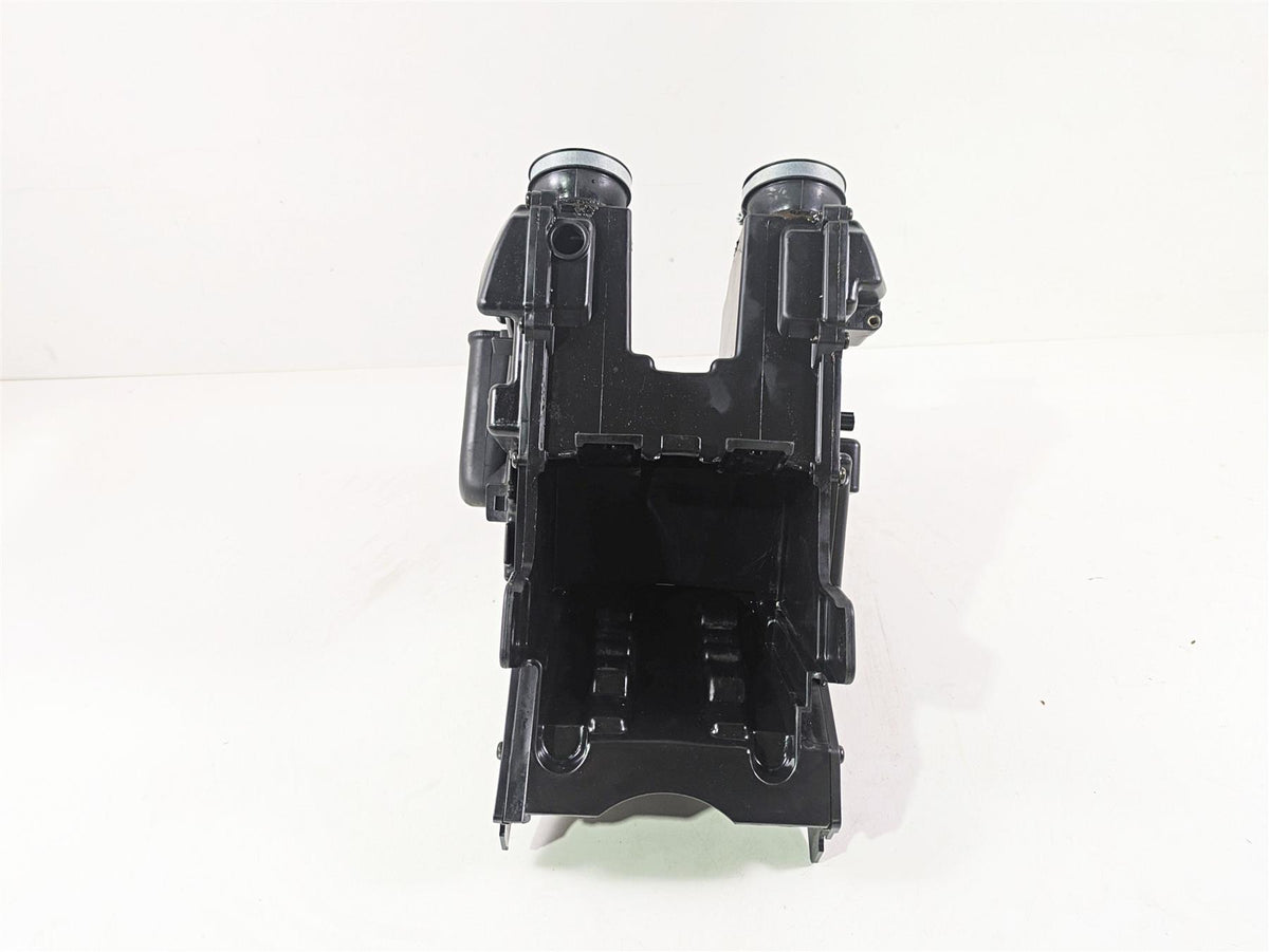 2013 Triumph Bonneville Air Box Cleaner Breather Filter T2209357 T2209356 {{ shop.shopifyCountryName }} - Mototech271
