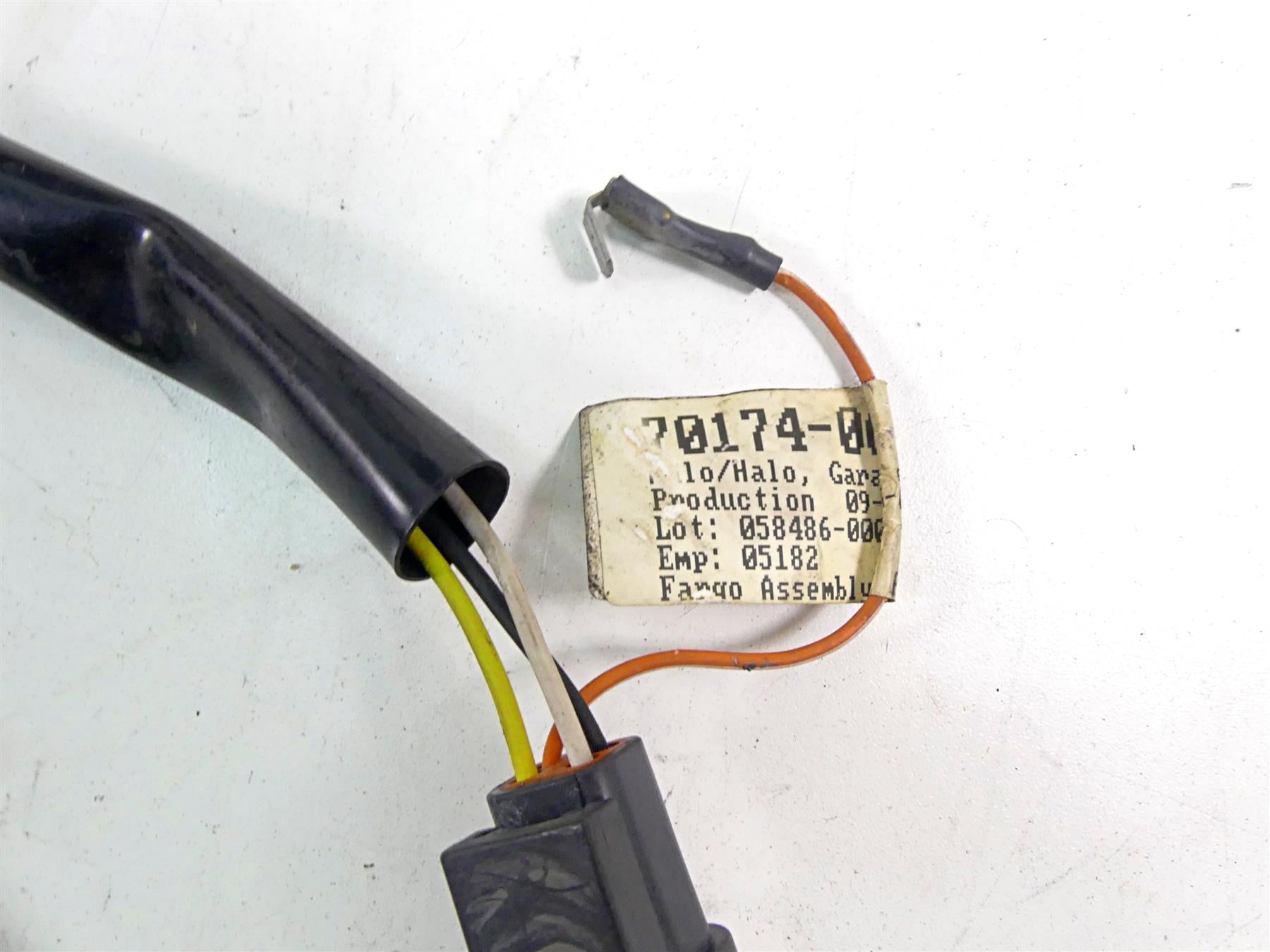 2006 Harley Touring FLHTCU SE E-Glide Front Fairing Wiring Harness Read 70232-06 {{ shop.shopifyCountryName }} - Mototech271