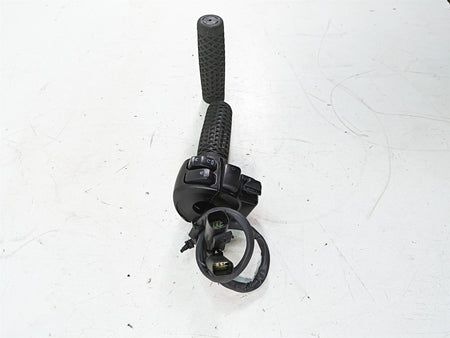 2011 Harley Touring FLHR Road King Right Hand Control Switch 71682-06A {{ shop.shopifyCountryName }} - Mototech271