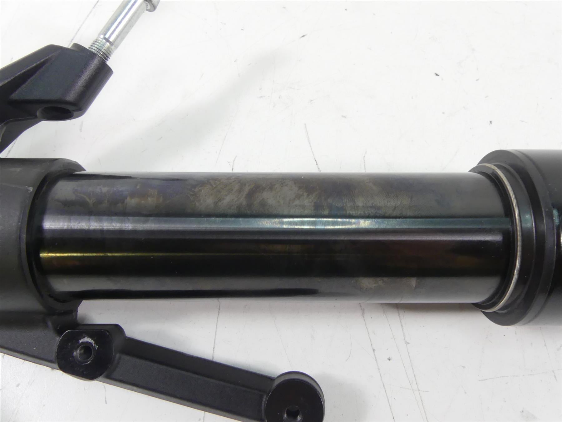 2015 Ducati Diavel Carbon Red Straight Right Marzocchi Front Fork Leg 34420392A {{ shop.shopifyCountryName }} - Mototech271