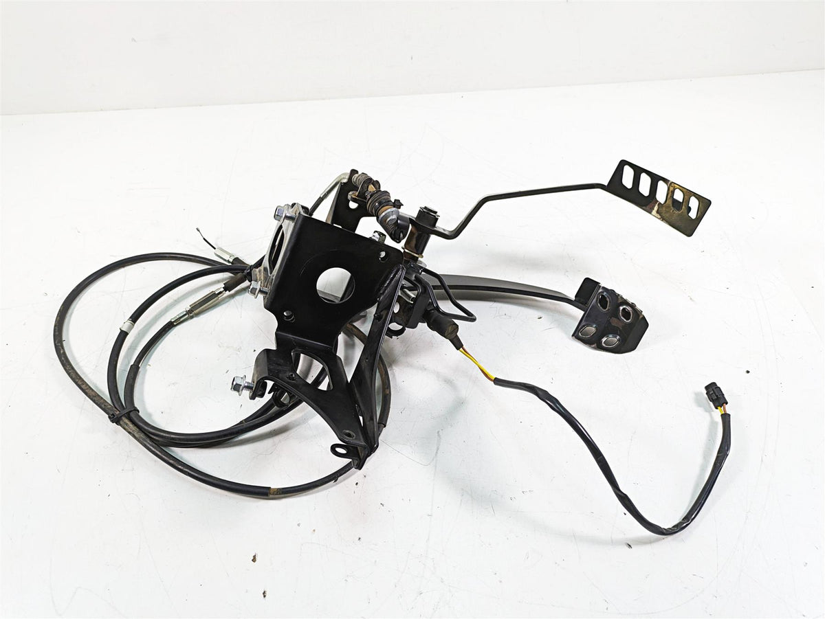 2018 Yamaha YXZ1000R EPS SS Foot Pedal Set & Cables 2HC-F7801-01-00 B57-F2548-01 {{ shop.shopifyCountryName }} - Mototech271