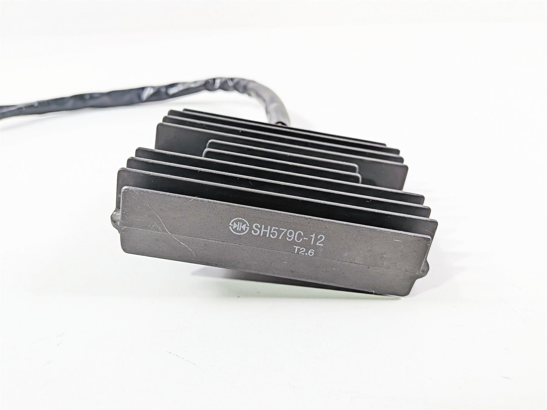 2003 Honda V-Twin VTX1800 C Rectifier Voltage Regulator SH579C-12 31600-MCH-000 {{ shop.shopifyCountryName }} - Mototech271