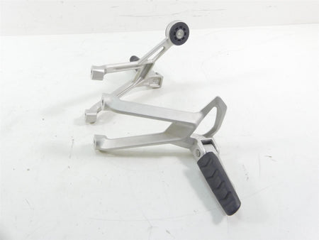 2016 BMW R1200RS K54 Rear Passenger Pillion Footpeg Foot Peg Set 46718540798 {{ shop.shopifyCountryName }} - Mototech271