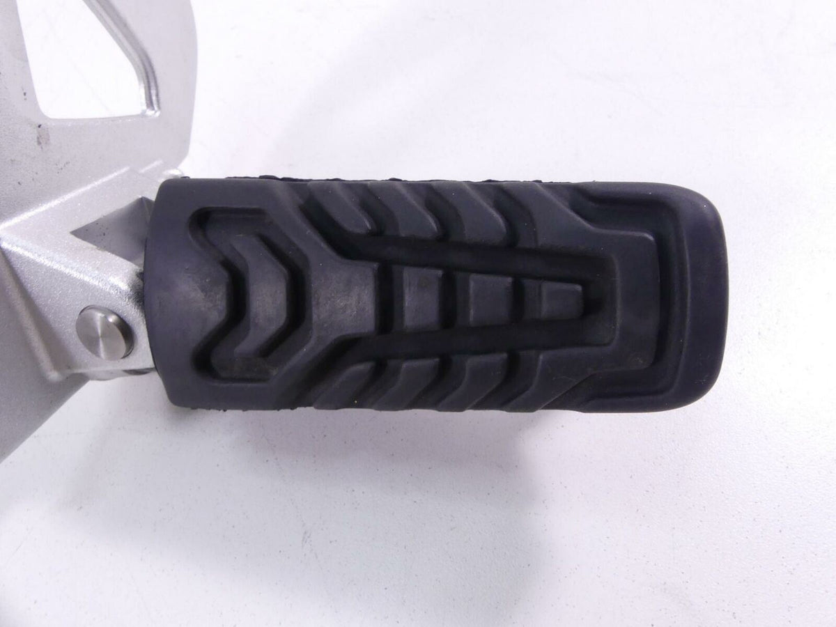 2017 BMW R1200 RT RTW K52 Front Left Footpeg Foot Peg 46718535641/ 46718560383 {{ shop.shopifyCountryName }} - Mototech271