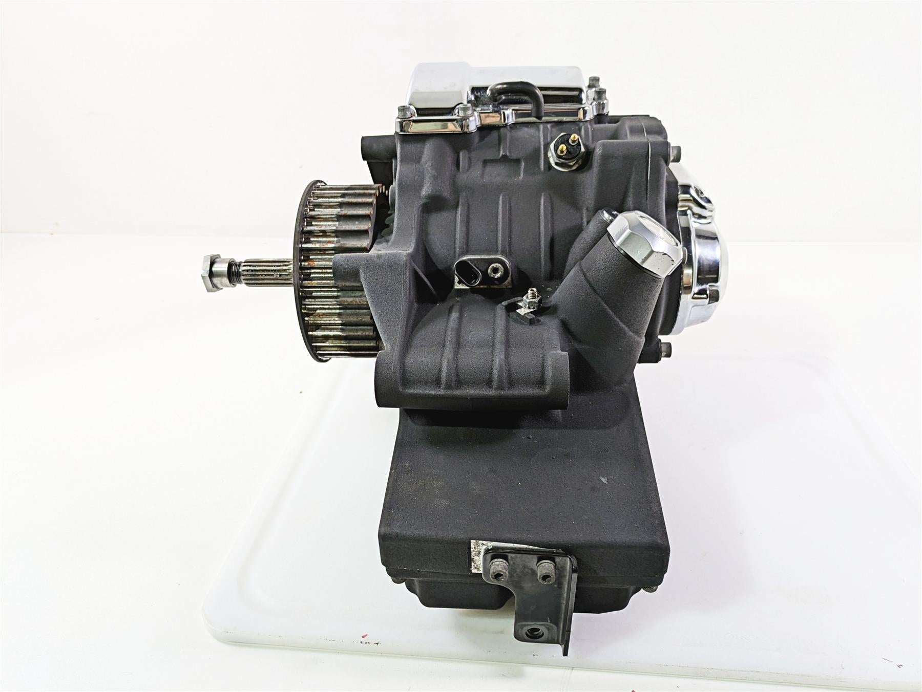2010 Harley Touring FLHTK Electra Glide 6-Sp Transmission Gear Box 29k 33166-10A {{ shop.shopifyCountryName }} - Mototech271