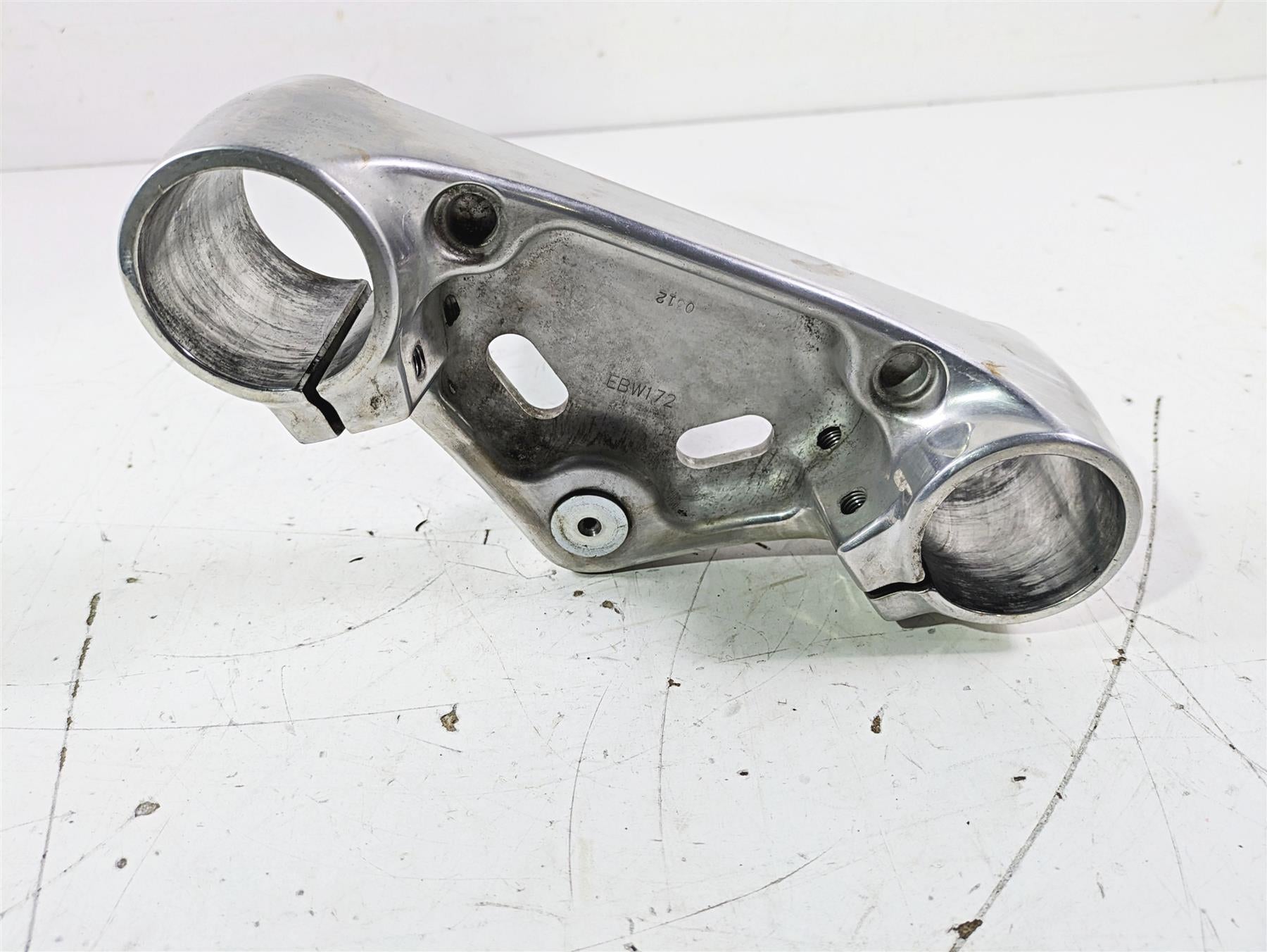 2012 Harley VRSCF Muscle V Rod Lower Triple Tree Steering Clamp 46892-09B {{ shop.shopifyCountryName }} - Mototech271