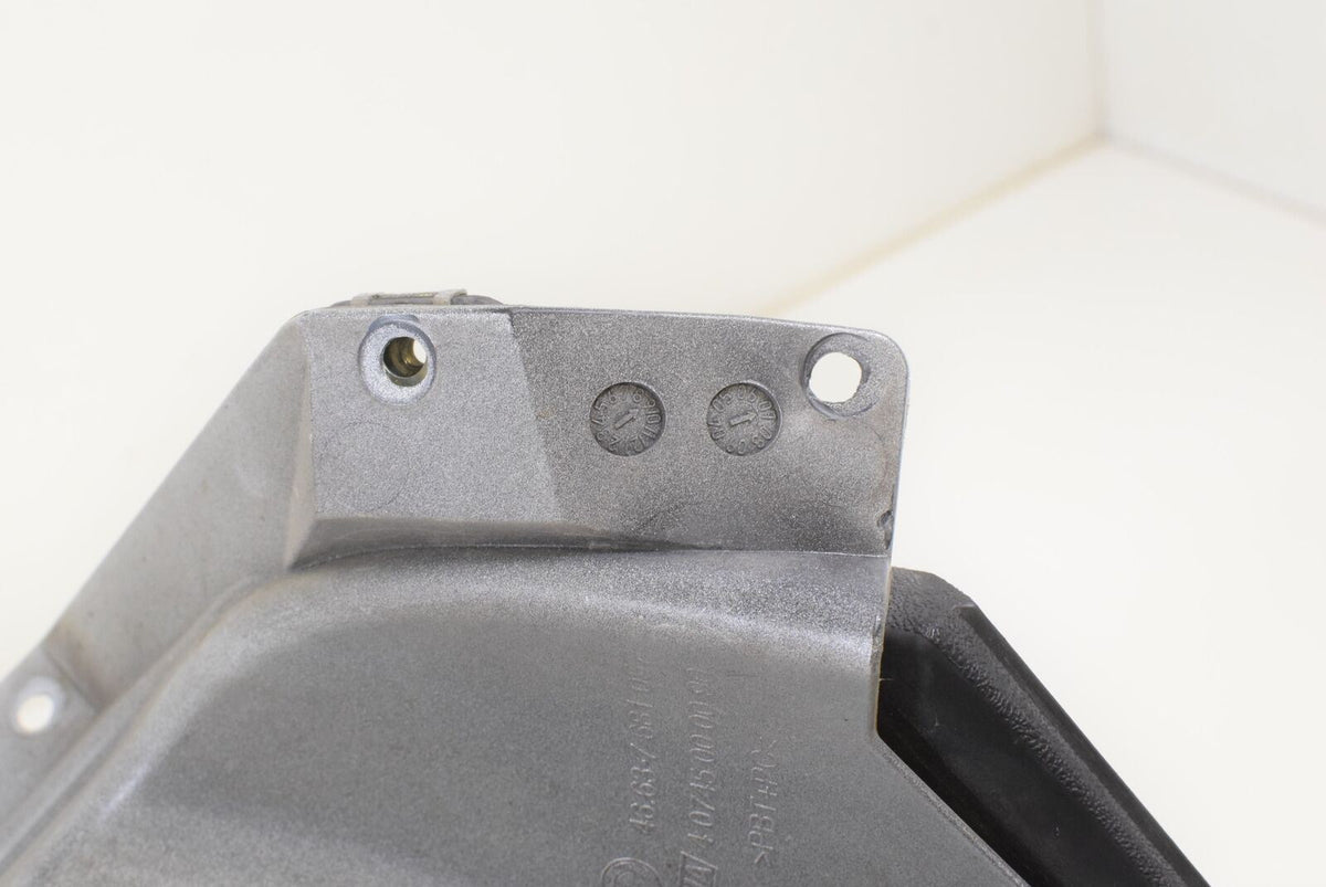 2008 BMW R1200RT R1200 RT K26 Left Main Tank Fairing Cover Cowl 46637681057 {{ shop.shopifyCountryName }} - Mototech271