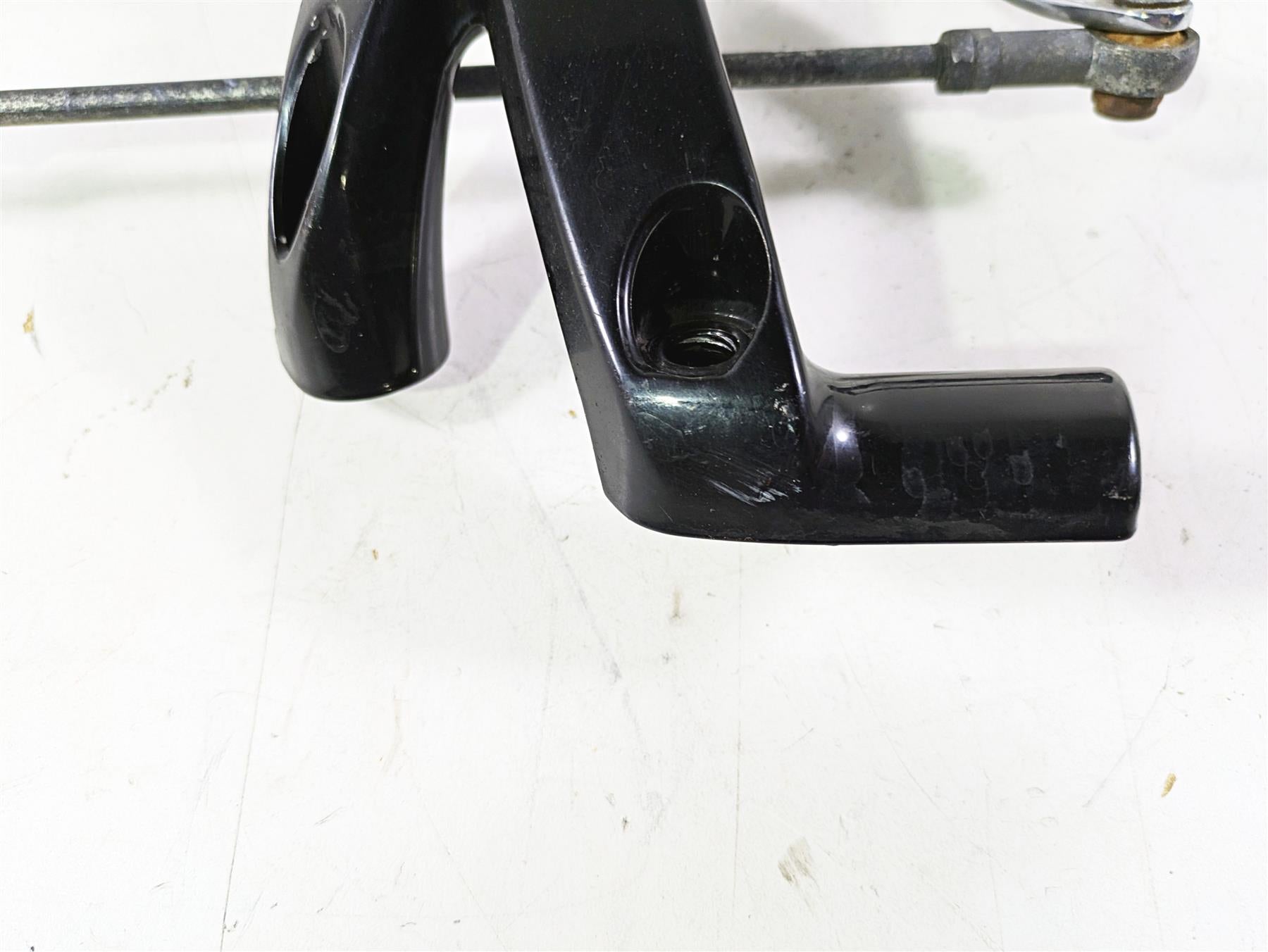 2018 Harley Softail FXFBS Fat Bob Left Rider Footpeg & Shifter 33600134 33600211 {{ shop.shopifyCountryName }} - Mototech271