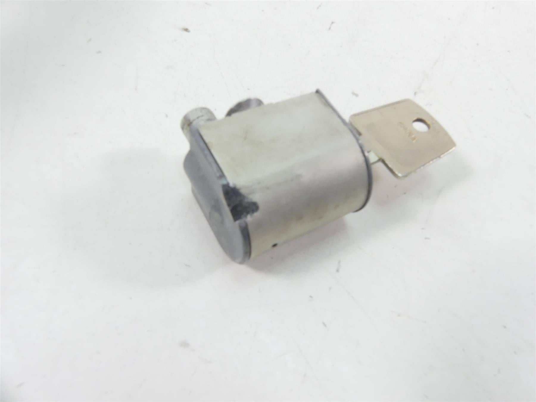 2005 Honda V-Twin VTX1800 S3 Ignition Switch Key Lock Cap Set 35010-MCV-A20 {{ shop.shopifyCountryName }} - Mototech271