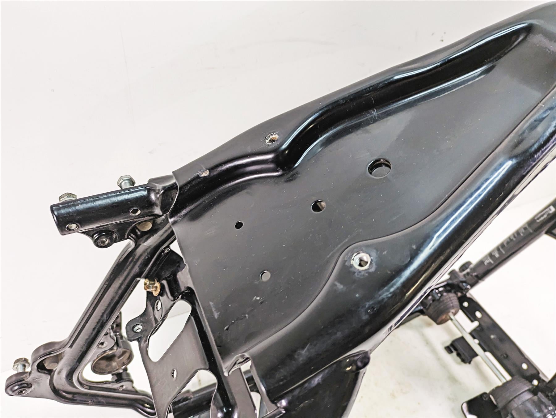 2018 Harley Touring FLHXSE CVO Street Glide Straight M8 Frame Chassis With Clean Texas Title 47000344 {{ shop.shopifyCountryName }} - Mototech271