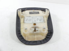 Load image into Gallery viewer, 2001 Kawasaki ZX600J2 ZX6R Ninja Rear Passenger Saddle Seat 53001-1866
