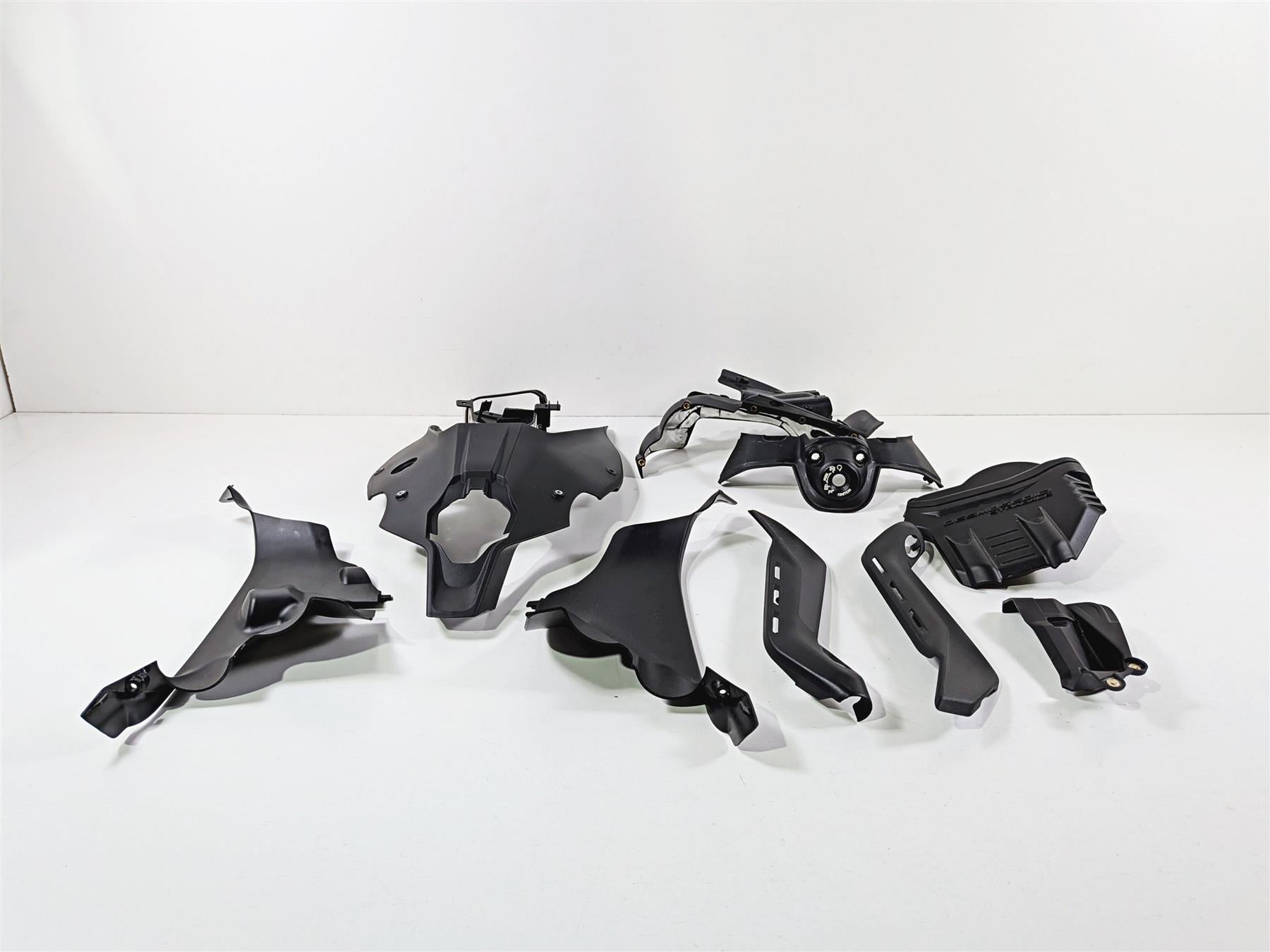 2019 Ducati Panigale V4S V4 S Corse Frame Engine Infill Covers Set 48212441A {{ shop.shopifyCountryName }} - Mototech271