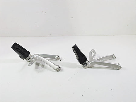 2015 BMW R1200 GS Adv K51 Rear Passenger Footpeg Set 46718526741 46718526742 {{ shop.shopifyCountryName }} - Mototech271