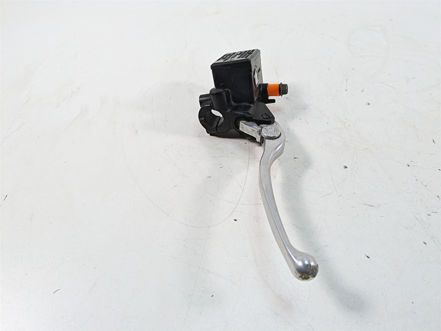 2002 Yamaha FZ1 FZS1000 Fazer Nissin Front Brake Master Cylinder 5DM-W2587-00-00 {{ shop.shopifyCountryName }} - Mototech271