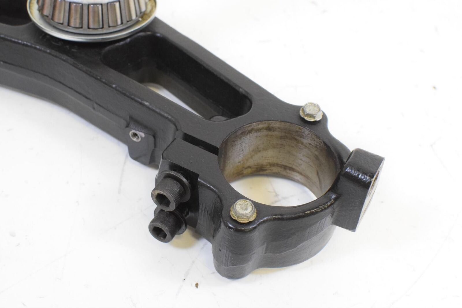 2016 Harley Touring FLHTCU Electra Glide Lower Triple Tree Steering Yoke 4590009 {{ shop.shopifyCountryName }} - Mototech271