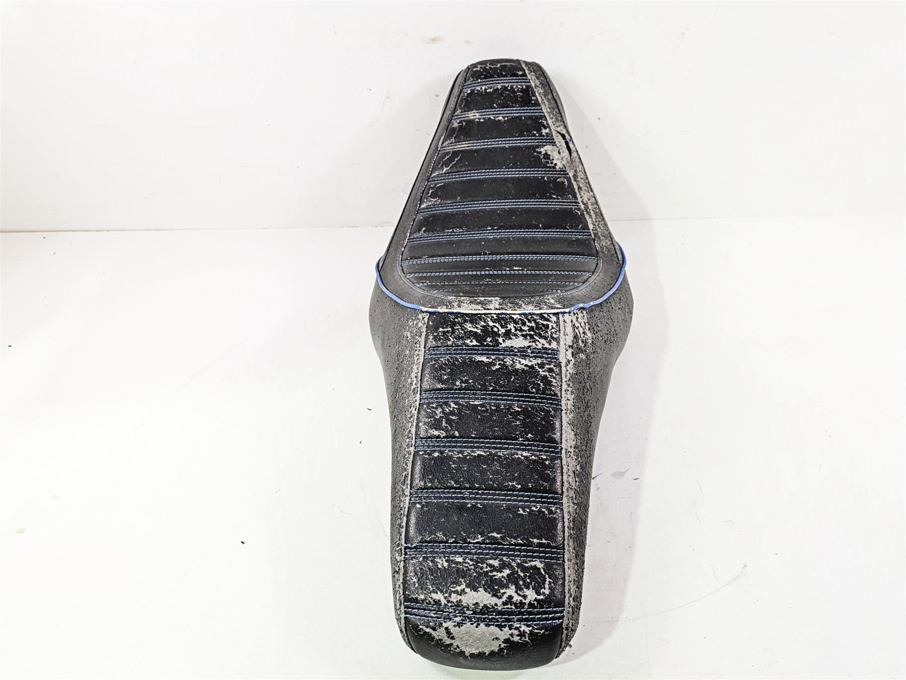 2021 Harley Softail FXST Standard C.C.Rider 2 Up Seat Saddle - Torn S07-03-BU {{ shop.shopifyCountryName }} - Mototech271