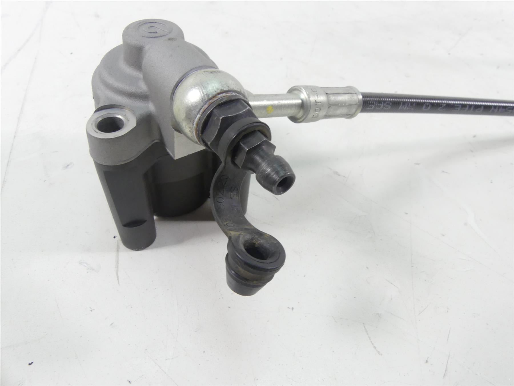 2020 Ducati Panigale V2 Brembo Clutch Slave Cylinder & Line 19540111A 63210932AA {{ shop.shopifyCountryName }} - Mototech271