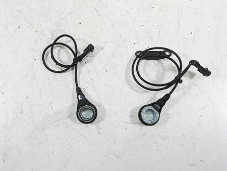2010 Harley Touring FLHTCU Electra Glide Abs Brake Wheel Sensor Set 40614-08 {{ shop.shopifyCountryName }} - Mototech271