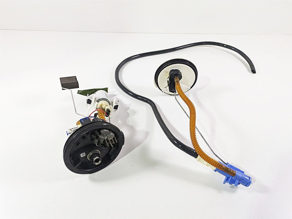 2006 BMW R1200GS K255 Adv Fuel Gas Petrol Pump - Tested 16147708047 {{ shop.shopifyCountryName }} - Mototech271