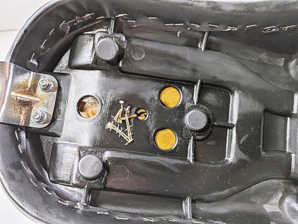 2005 Kawasaki EN500 Vulcan Seat Saddle - READ 53001-1801-MA {{ shop.shopifyCountryName }} - Mototech271
