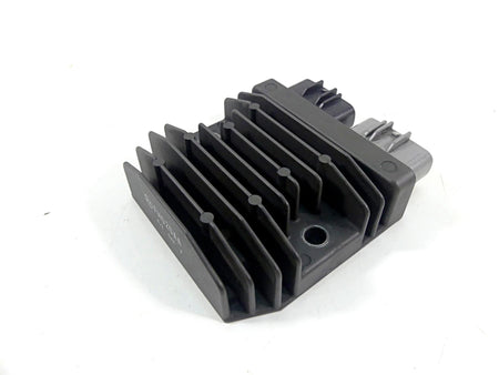 2014 BMW R1200GS K50 Rectifier Voltage Regulator FH020AA 12318523367 {{ shop.shopifyCountryName }} - Mototech271
