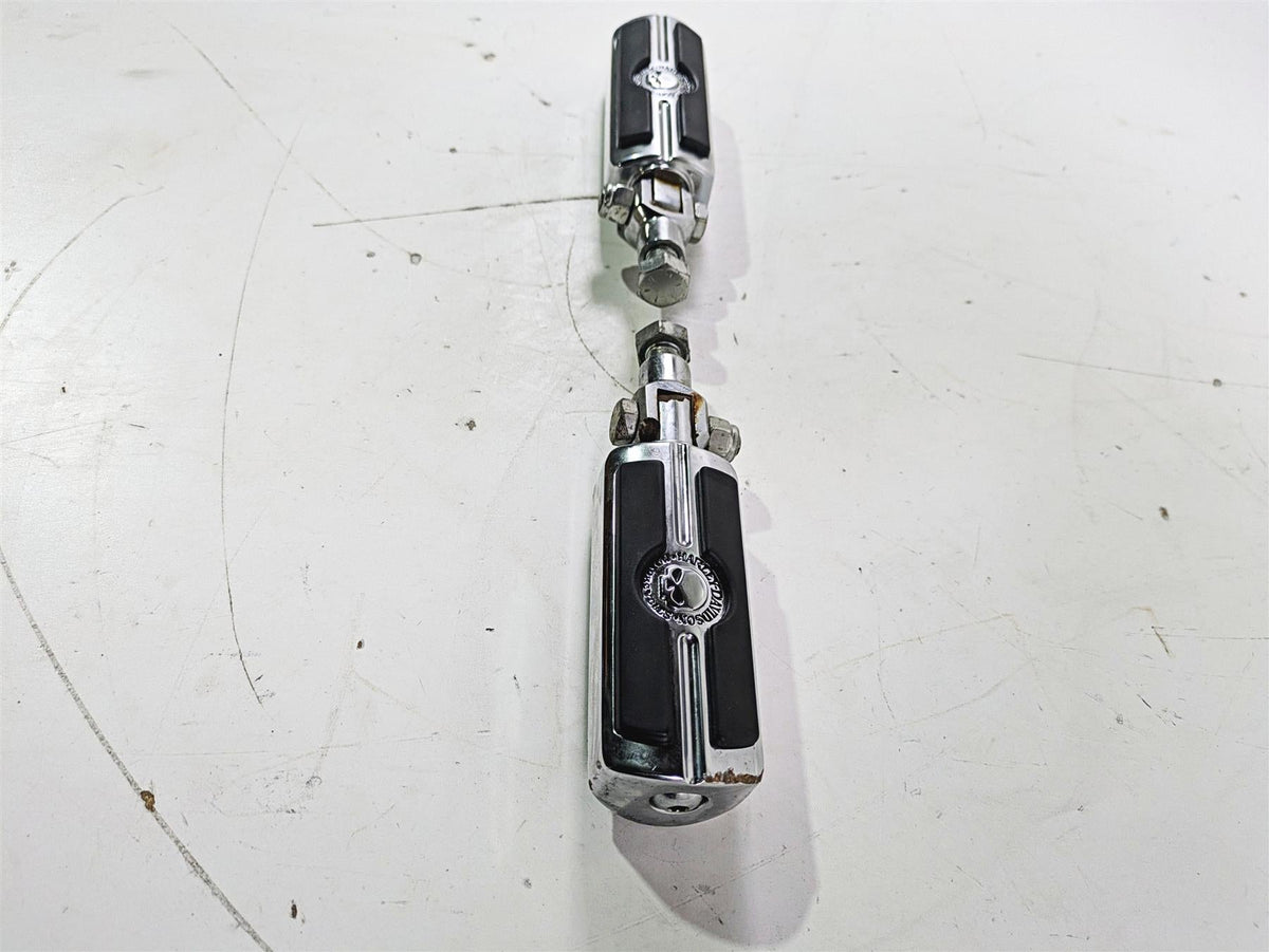 2004 Harley Softail FLSTF Fat Boy Willie G Skull Highway Foot Peg Set 50370-04 {{ shop.shopifyCountryName }} - Mototech271
