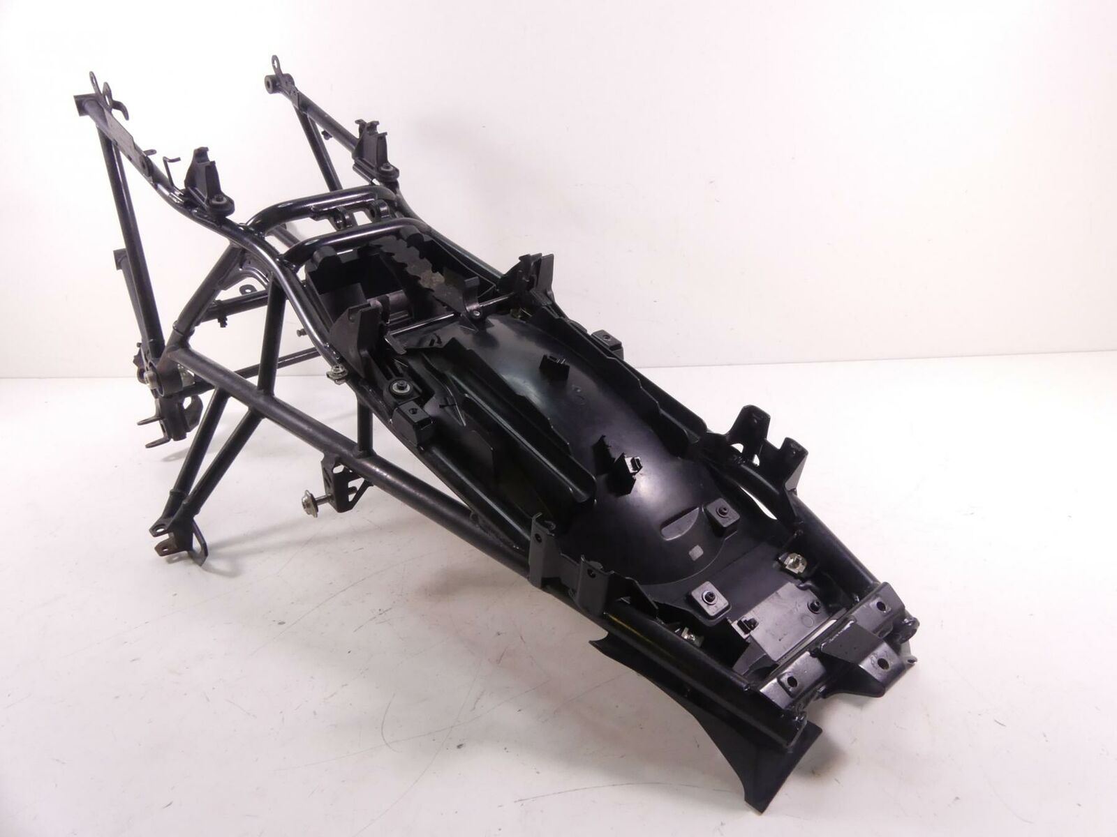 2008 BMW R1200GS K255 Adv Straight Rear Subframe Inner Fender 46517720207 {{ shop.shopifyCountryName }} - Mototech271