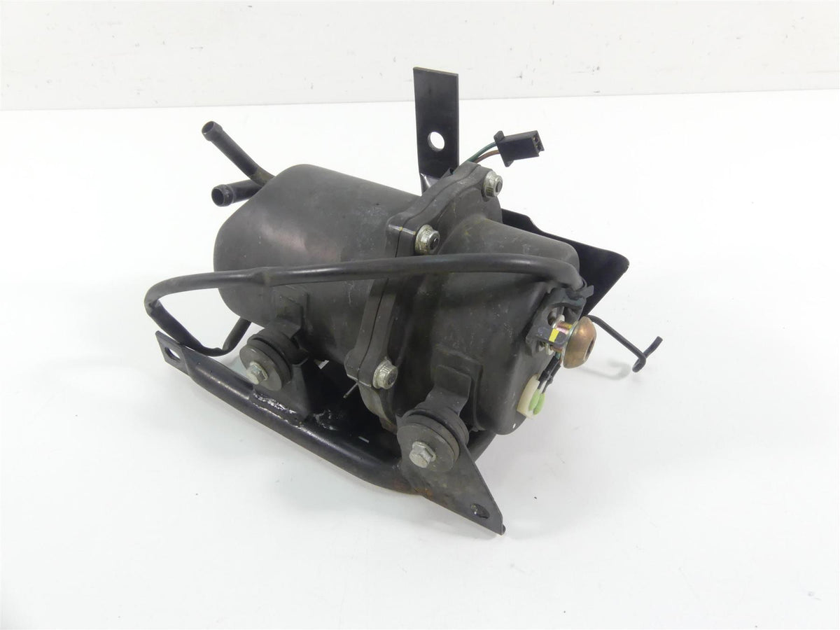 2006 Honda VTX1800 C2 Fuel Gas Petrol Pump - Tested 16700-MCV-R12 16700-MCV-R13 {{ shop.shopifyCountryName }} - Mototech271