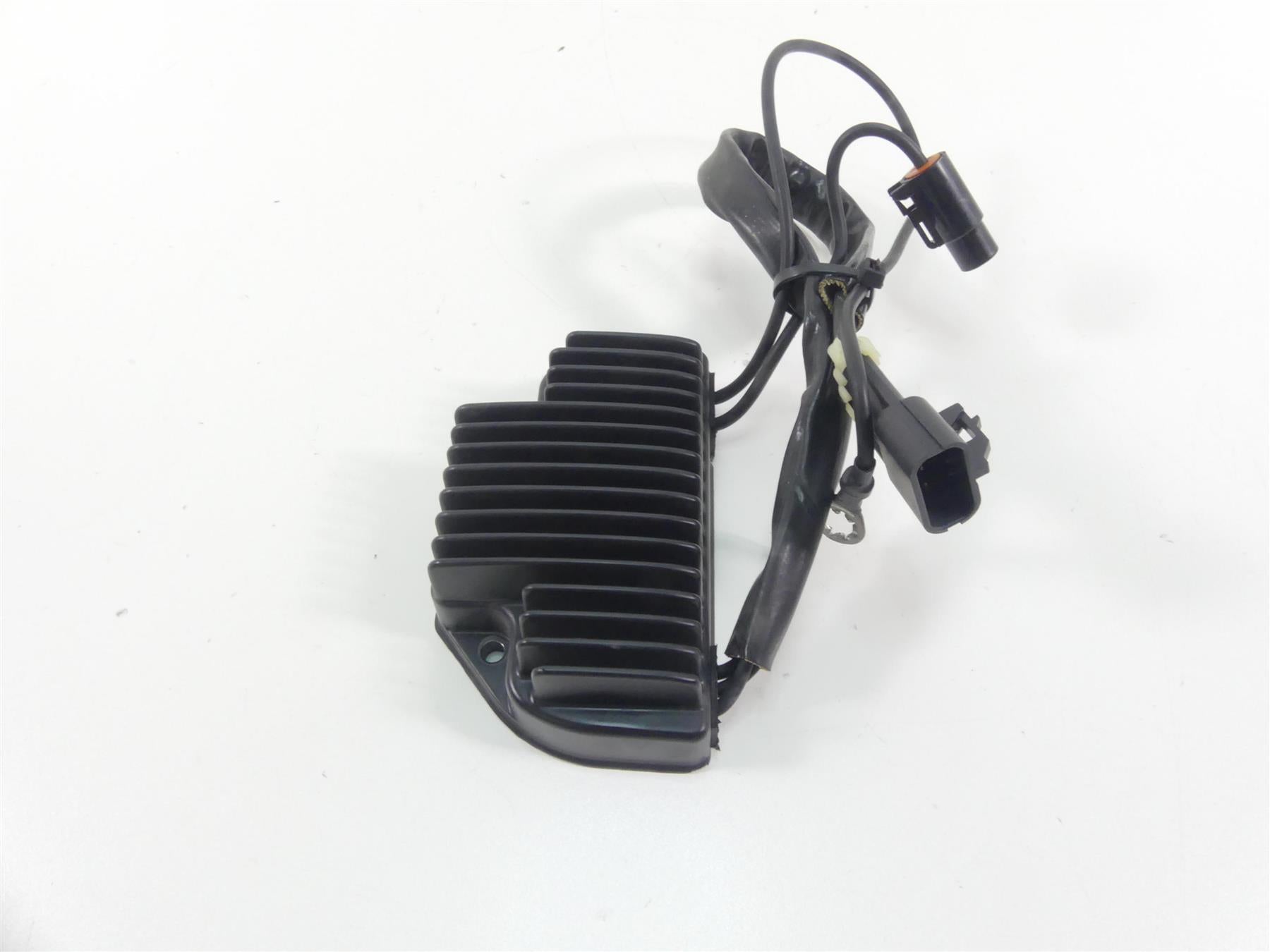 2006 Harley VRSCD Night Rod Rectifier Voltage Regulator 74440-01 {{ shop.shopifyCountryName }} - Mototech271