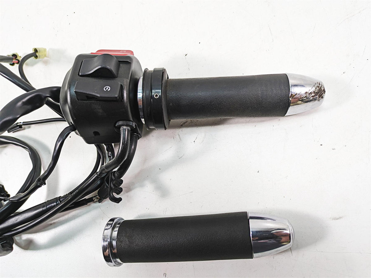 2009 Yamaha XV1900 Raider Right Hand Control Switch -Read 5C7-83973-20-00 {{ shop.shopifyCountryName }} - Mototech271