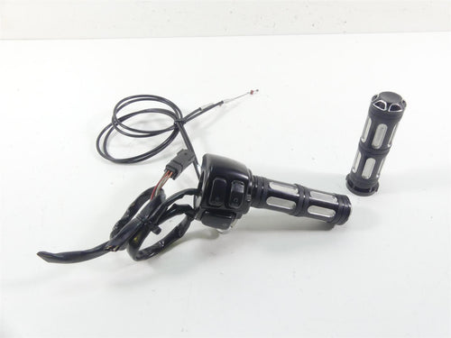 2011 Harley VRSCF Muscle Rod Right Hand Blinker Control Switch - Read 71684-06A | Mototech271