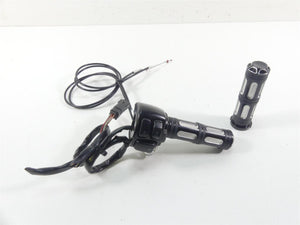 2011 Harley VRSCF Muscle Rod Right Hand Blinker Control Switch - Read 71684-06A | Mototech271