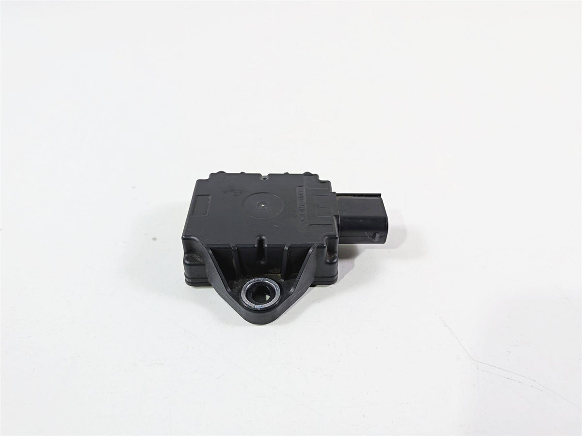 2022 Triumph Tiger 900 GT Pro Lean Angle Fall Sensor T2508035 {{ shop.shopifyCountryName }} - Mototech271