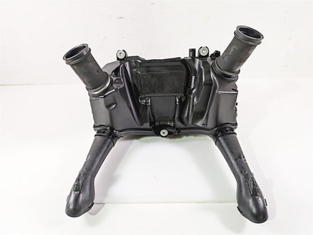 2019 BMW R1250RT K52 Airbox Air Box Cleaner Breather Filter 13718567190 {{ shop.shopifyCountryName }} - Mototech271