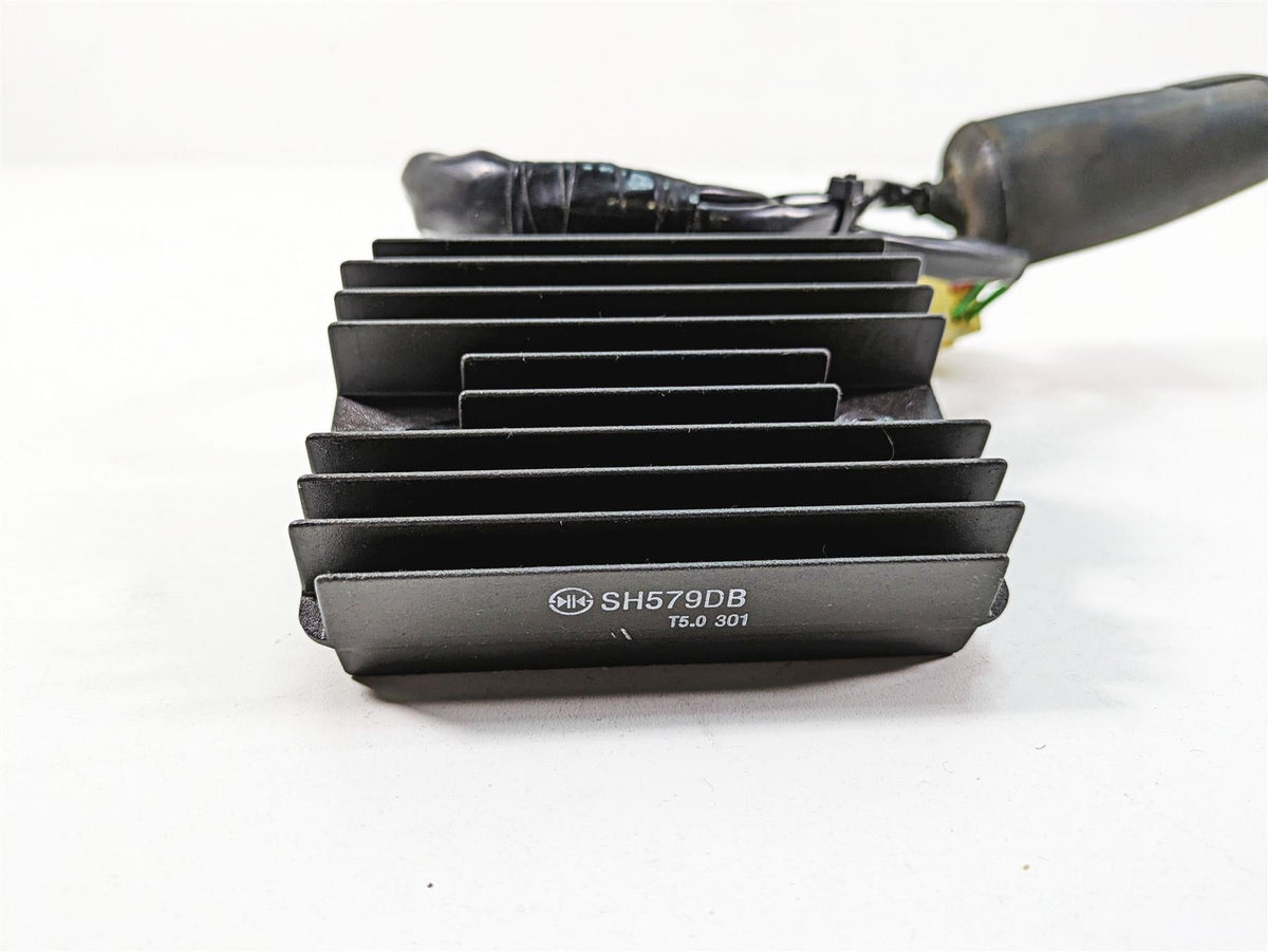 2006 Honda V-Twin VTX1300 R Rectifier Voltage Regulator SH579DB 31600-MEA-741 {{ shop.shopifyCountryName }} - Mototech271